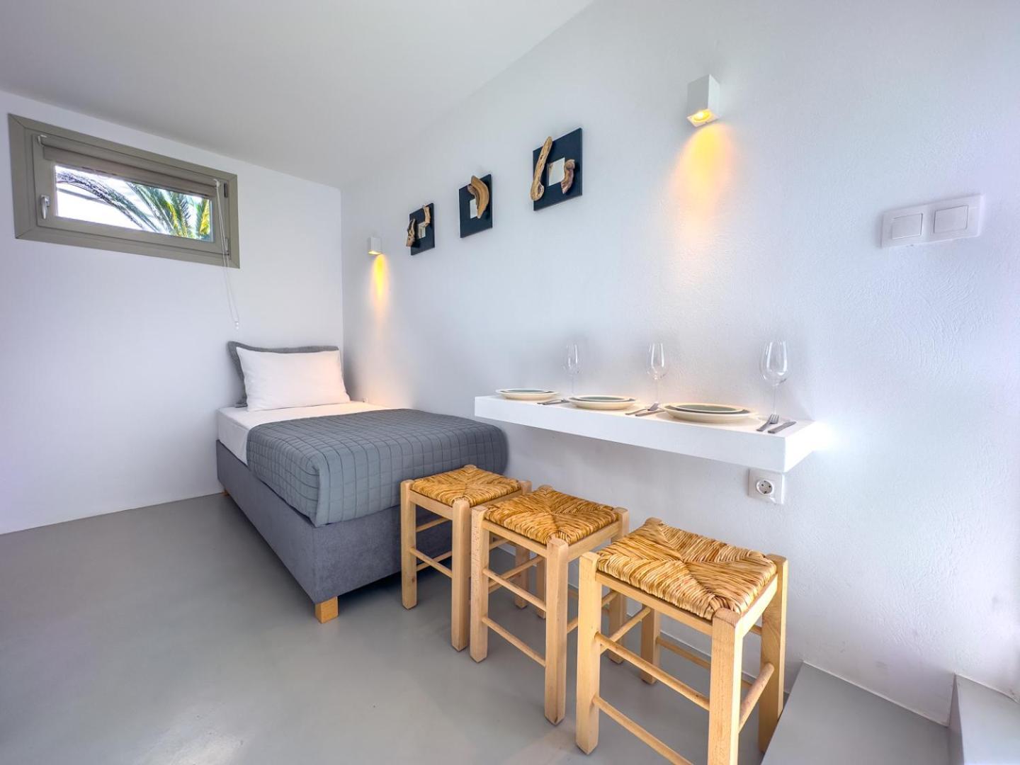 Kefalas In Apartment Naousa (Paros)